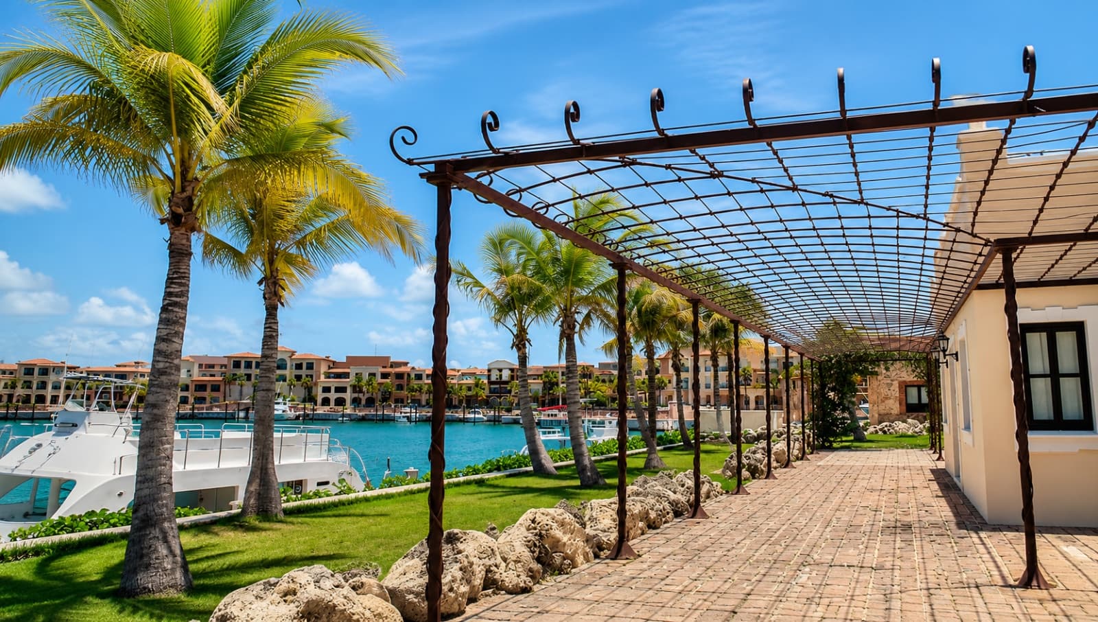 Comment Aller de Punta Cana à La Romana ?